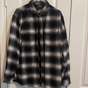 Banana Republic Black and White Plaid Long Sleeve Shirt